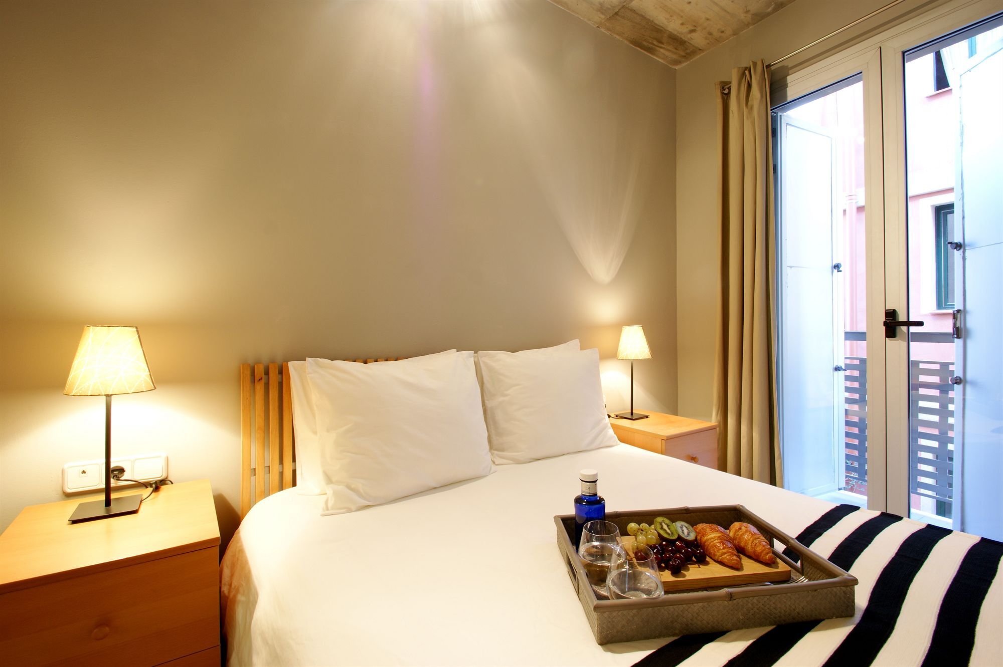 Borne Lofts Apartment Барселона Екстериор снимка